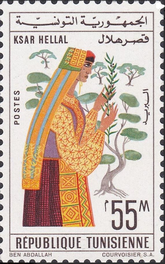 Costumes régionaux. Ksar Hellal